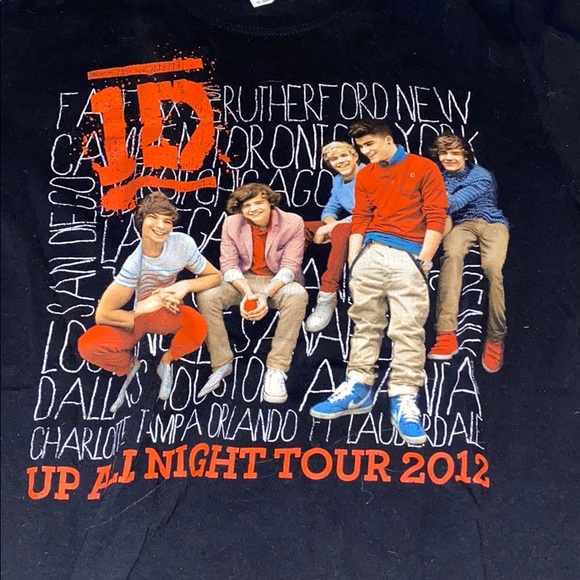 One direction tee - Picture 2 of 3